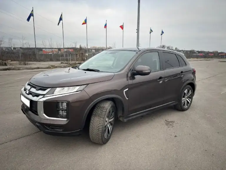 Продам mitsubishi outlander sport 2.0 cvt, 2021, 70 000 км пробег, комплектация se, покупался для себя в 2022 году, один хозяин, полностью обслужен, ничего делать не надо, резина зима-лето, цена 2150000 руб, тел +79493416705
📞 Звоните: +7(949)3416705 - фотография - 1