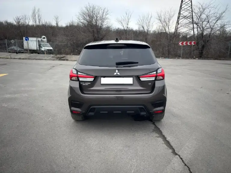 Продам mitsubishi outlander sport 2.0 cvt, 2021, 70 000 км пробег, комплектация se, покупался для себя в 2022 году, один хозяин, полностью обслужен, ничего делать не надо, резина зима-лето, цена 2150000 руб, тел +79493416705
📞 Звоните: +7(949)3416705 - фотография - 4