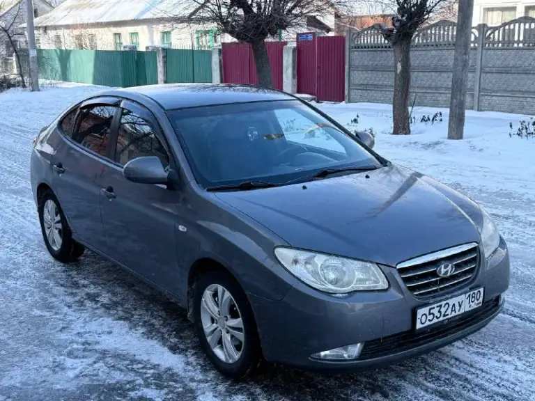 Продам hyudai elantra авто в идеальном состояния
2009 Года выпуска
Машина во владение 2 года полная комплектация коробка передач механическая стоят дорогие галогеновые фары хорошая музыка с планшетом камера заднего вида
Объём двигателя 1.6 вложений не каких не требует от слово совсем. Расходники все поменяны пробег 180.000 родной не смотанный на местном учёте 180 не пригнана авто не билась не красилась стёкла все родные салон чистый не прокуренный по документам любое переформление
Остальные вопросы по телефону +79490362879
Цена 660.000 торг у капота.
Возможен обмен с вашей доплатой - фотография - 3