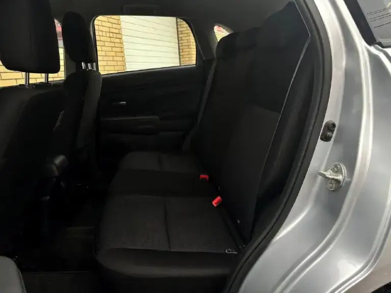 Продам mitsubishi asx
Год выпуска:2013
Объём двигателя:1.6.v16
Кпп механическая
Родной пробег 148.000км
Один собственник

Авто без дтп! В родном окрасе!
Состояние кузова отличное!
Автотека✅
Технически авто без вложений
Автомобиль обслуживался всегда по регламенту, недавно сделали полное т. О, автомобиль готов к зимней эксплуатации.

Комплектация:
Бортовой компьютер,
Подогрев сидений,4  стеклоподъемника, кондиционер, электро зеркала, противотуманные фары, подогрев стекл, abs esp, aux bluetooth, полный комплект ключей и много чего прочего для комфортного вождения
Полный пакет документов, тех осмотр пройдет страховка сделана)
Я собственнк!

Цена:1.020.000

+79490514189

Г. Донецк - фотография - 9