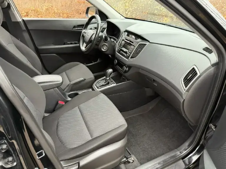 Hyundai creta 1 собственник, без дтп, кузов весь в заводском окрасе, стекла все родные, хорошая комплектация, состояние нового авто! Год:2018 двигатель:1.6 бензин кпп: автомат пробег:140000км привод: передний цена:1.850.000₽ звоните: +79496107823
📞 Звоните: +7(949)6107823 - фотография - 8
