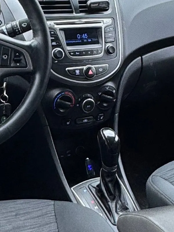 ✅Цена 850 т руб. Год. 2015 hyundai solaris без вложений я хозяин. Коробка автомат двигатель. 1.6. 123л. Пробег. 186 тысячи кузов рестайлинг. Хорошая
Полная комплектация. Донецк. С полным переоформлением мрэо ☎+79495695833. Донецк - фотография - 6