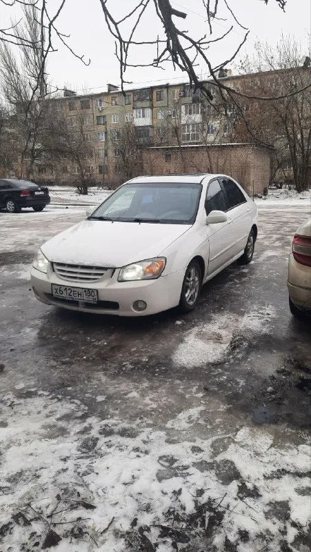 Kia cerato 2.0 at‼️
Год выпуска 2004
Объём двигателя 2.0
Коробка автомат
Установлен газ
Коробка автомат, двигатель работают идеально. 2 литра едут очень резво. Американка. Двигатель и коробка как в hyundai tucson
Безопасность вся целая
Климат контроль
4 Стеклоподьемника с доводчиками
Стаканы как новые
Арки в отличном состоянии.
Камера заднего вида
Сенсорная магнитола
Сигнализация с автозапуском
По электрике вопросов нет.
Расходники все поменяны.
Юридически чистая.
Из минусов
- При езде на газу выскакивает чек, на сто говорят что это норма.
- Люк не открывается
- Есть нюансы по кузову
450Т
Торг возле капота!
Г. Макеевка
+79493337606
📲 Tg: @alena_5891
📞 Звоните: +7(949)3337606 - фотография - 1