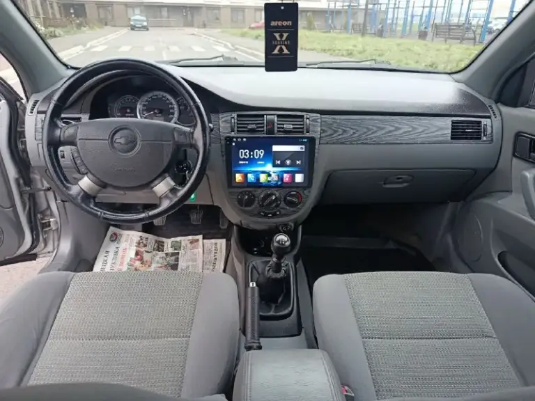 Chevrolet lacetti 2008 1.6 mt
- Пробег 166000
- 2 Собственника
- Цена: 615000
- Тел: +79494676510
- Донецк
Автомобиль в идеальном состоянии. Безаварийная эксплуатация, родной не скрученный пробег. По кузову без дефектов, следы гнили и коррозии отсутствуют, техническая часть полностью обслужена - без вложений.
Кондиционер, стеклоподъëмники с доводчиками(закрываются при закрытии авто), сенсорная мультимедиа на андроиде громкая связь, мультируль, подлокотник, сигнализация с обратной связью, вставки чёрного дерева, отличная зимняя резина. В двух словах лачик очень живой ухоженный. - фотография - 6