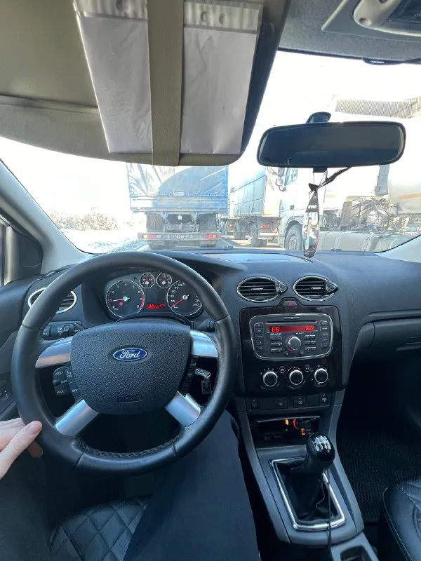 Продам ford focus 2 ghia
Год: 2007
Пробег: 204 т родной!, двигатель 1.8 бензин работает отлично, едет очень хорошо! Ходовая без нареканий, кузов в очень достойном состоянии, без гнили и коррозии! Свежая резина 23 года. Салон в идеальном состоянии, руль в заводской оплетке, работает каждая кнопочка, не затертый и тд. Комплектация богатая ghia! Круиз-контроль, подогревы сидений, зеркал, лобового, 4 стекло подьемника с авто доводчиками, бортовик, птф, мульти руль, эл. Зеркала! Задние парктроники!
Все стекла заводские включая лобовое!
Авто вложений не требует
2 Хозяина птс оригинал! Документы чистые оформление в мрэо!
Торг есть
Цена: 545000
📞+79496463727
📍Мариуполь - фотография - 7
