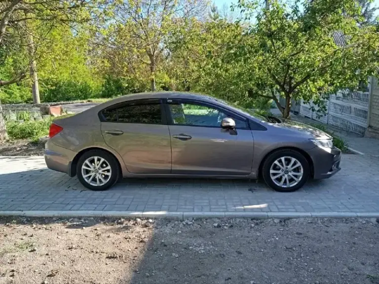 Автор: honda civic 1.8 mt, 2012 года реальный пробег 190 000 км. 2 комплекта резины зима и лето. Цена 1 240 000р торг донецк все вопросы по телефону, телеграм +7 (949) 644-90-54.. ???наш телеграм канал [ бесплатное размещение за репост??? Правила сообщества [ мы в мах [ [
📞 Звоните: +7(949)6449054 - фотография - 6