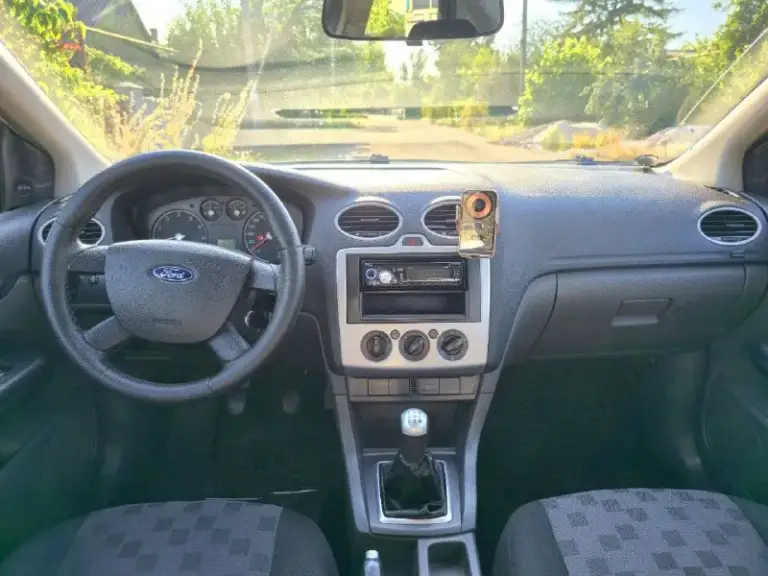 Продам ford focus 2006 год 1.6 бензин цена 510 000 автомобиль в хорошем состоянии, есть кондиционер работает отлично, зелёная автотека, обслужен, ходовая в хорошем состоянии не гремит не стучит по двигателю вопросов нет, коробка в отличном состоянии, есть небольшие нюансы по кузову (рыжики)машина сел и поехал, документы в порядке юридически чистая осмотр город мариуполь вопросы по телефону +7 949 450-74-92!! Торг!!
📲 Tg: @buzlama_11
📞 Звоните: +7(949)4507492 - фотография - 6