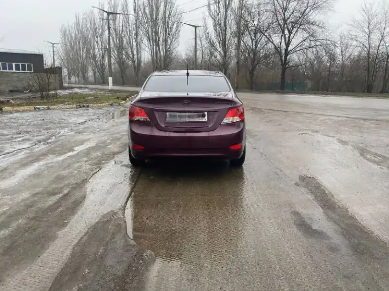 Продам hyundai солярис 2012 года мотор 1.6 коробка автомат, пробег 200 тыс км (оригинальный), цена 740₽ состояние отличное, обслужена вся, салон в отличном состоянии, делать ни чего не надо, сел и катайся, сигнализация, новая резина, кондиционер, стеклоподъемники, гидроусилитель на авто работает все, по мотору вопросов нет работает идеально, мягко без стуков и прочих шумов, масло не доливаю ни грамма( катализатор удален )коробка работает отлично, масло менял, все вопросы по тел +79494936731 макеевка, торг

📞 Звоните: +7(949)4936731 - фотография - 4