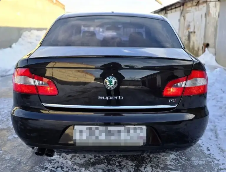 Продаю автомобиль skoda superb 2012 года в отличном состоянии для своих лет. Первая регистрация с 2013 года. Без дтп.
Два владельца.
Пробег 172000
Мотор 1,8 tsi
Коробка автомат не пинает. С хорошей комплектацией elegance. Автомобиль полностью обслужен.
То проходила во время по регламенту. По кузову как на фото гнили ржавчины нет. Продажа с полным переоформлением. Юридически чист. Осмотр г. Донецк по договорённости. Цена 1.120000 из-за срочности.
Звонить по номеру телефона +79490881846 или пишите в телеграмм +79496167298. - фотография - 6