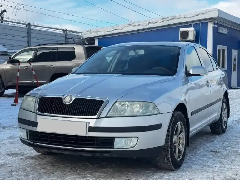 Продам skoda octavia а5 (шкода октавия)
Автомобиль в отменном состоянии без дефектов (без гнили ржавчины и т. Д)
Низа дверей заводские
Днище, пороги отличное
Без дефектов. (фото днища могу сбросить в лс)
Техническая часть без вложений
Объем двигателя:1.6
Коробка передач: 5-тя ступенчатая
Автомобиль без дтп
В родном метале (окрасы имеются)
Год выпуска:2007
Пробег:210.000 км оригиналы
Я собственник
В комплектации имеется
Кондиционер(заправлен), усилитель руля, подогревы сидений, электростеклоподъёмники,
Airbag, штатная акустика(звучит отлично), обогревы стекл, сигнализация, хорошая резина, сервисные книги.
Стоимость:587.000₽ присутствует торг.
По всем вопросам обращайтесь по номеру телефона +79490667446(в связи с нашей связью звоните несколько раз) - фотография - 2