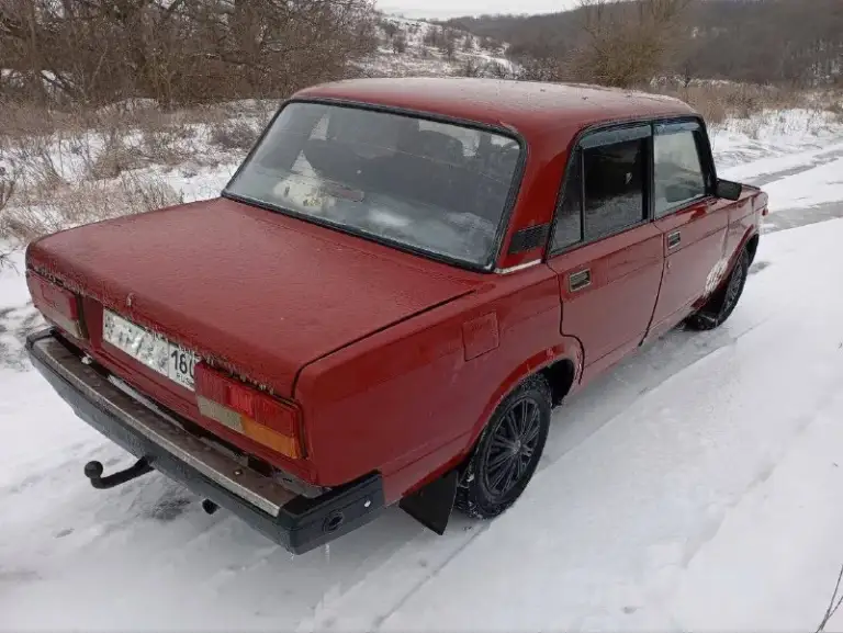 🚘 Марка и модель: ваз 2107 инжектор
📏 Пробег: небольшой
📆 Год: 2008
📝 Кпп:
⚙️ Описание: состояние хорошее, резина зимняя новая, летняя в подарок.
💰 Цена: 190 000
🌍 Город:
📞 Телефон: +79494475823
🙋‍ Нажмите, чтобы связаться с продавцом в тг
🛞 Запчасти, шины, диски, авторазборки
🅿️ Авторынок донбасса

📞 Звоните: +7(949)4475823 - фотография - 2