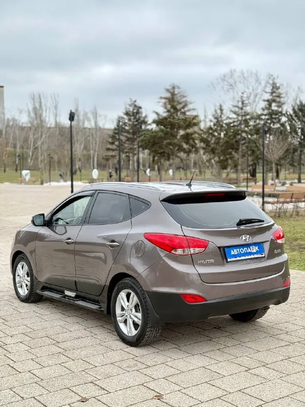 🇰🇵 Hyundai ix35

💰Цена: 1 120 000р
🏢Город: мариуполь
📅Год выпуска: 2012
🗒️Пробег: 199 945 км.
⚙️Двигатель: 2.0
⛽Топливо: бензин
⚙️Кпп: автомат

📞 Телефон:

+7-949-727-41-51
+7-949-551-91-52
+7-989-263-55-56

💾 Описание:

✅ Отличное состояние
✅ Кузов без ржавчины
✅ Техническая часть на 5+
✅ Красивый цвет

🔥 Отличная комплектация:

❄️ Двухзонный климат-контроль, подогрев всех сидений, бортовой компьютер, кожаный мульти-руль, ксенон, птф, полный электропакет, камера заднего вида, задний парктроник, помощь при спуске, складывание зеркал, оригинальные литые диски, хорошая зимняя резина, сигнализация с автозапуском.

🏦 Возможна продажа в кредит по двум документам.

Улица шевченко 269 - фотография - 6