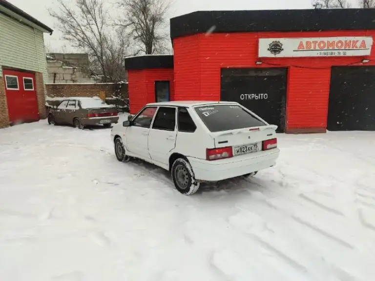 Продам срочно ваз2114 супер авто 12 год. На полном ходу, не гнилая с завода 16 кл мотор. Прошитая, трасса выхлоп очень приятный басистый. Двигатель с пол оборота, масло не ест, клапана не гнёт, вся ходовая подвеска новая, электрика вся работает. На новой летней резине, зимы нету, документы птс стс, данные паспорта хозяина, он на связи, срочно 210 торг. Осмотр донецк. +79490870573
📲 Tg: николай
📞 Звоните: +7(949)0870573 - фотография - 6