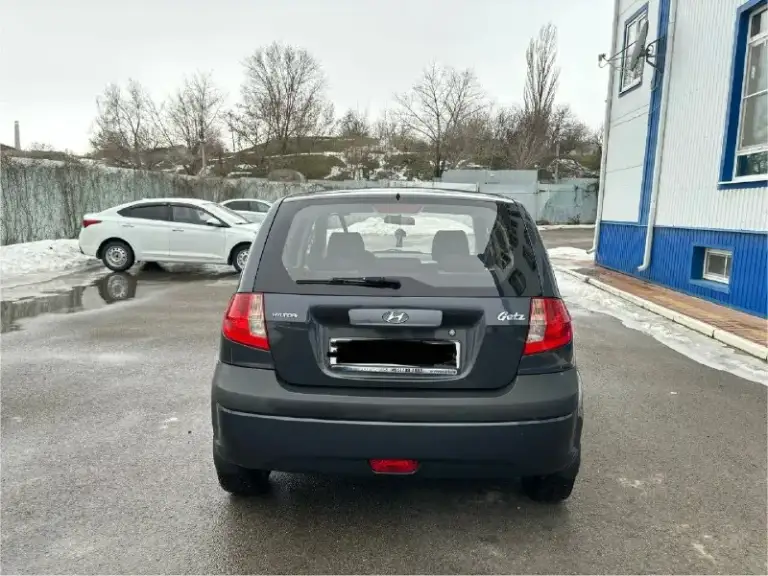 Здравствуйте продам hyundai getz, hyundai гетс, чисто корейской сборки, 2009 года выпуска, двигатель самый надежный и экономный 1.4 шестнацетиклапаный, в отличном состоянии от слова идеал, авто без единого дтп вся в родном металле, родной не крученый пробег 161.000. Техническая часть на отлично поменяно шаровые, наконечники, тормозные диски, колодки все в круг, грм ролики помпа, масла фильтра, троса ручника, , все запчасти ставились оригинал так как машина моя личная я второй собственник по птс машина в нашей семье давно так что за машину знаю от а до я. Комплектация авто, кондиционер, 4 стеклоподъёмника, abs, гидроусилитель руля, подогрев сидений, всё работает в штатном режиме кондиционер перед летом поменял фреон обслужил работает отлично. 2 комплекта новой резины, все стёкла заводские включая лобовое, дно стаканы лонжероны на отлично как на новом авто дно родное не вареное, попрошу не сравнивать с другими гнилыми гетсами. По кузову нету ни рыжиков не коррозии ничего подоб
📞 Звоните: +7(988)9491880 - фотография - 5