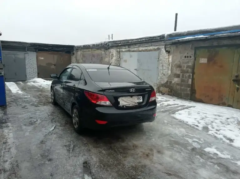 Продам hyundai солярис 2013г. Пробег143500км,1,6 бензин, мкп, электро пакет, подогрев сидений и лобового стекла, в родном окрасе, состояние отличное. Торг у авто хорошему человеку хорошая скидка. Цена1150000р. Тел:+79493874140
📞 Звоните: +7(949)3874140 - фотография - 2