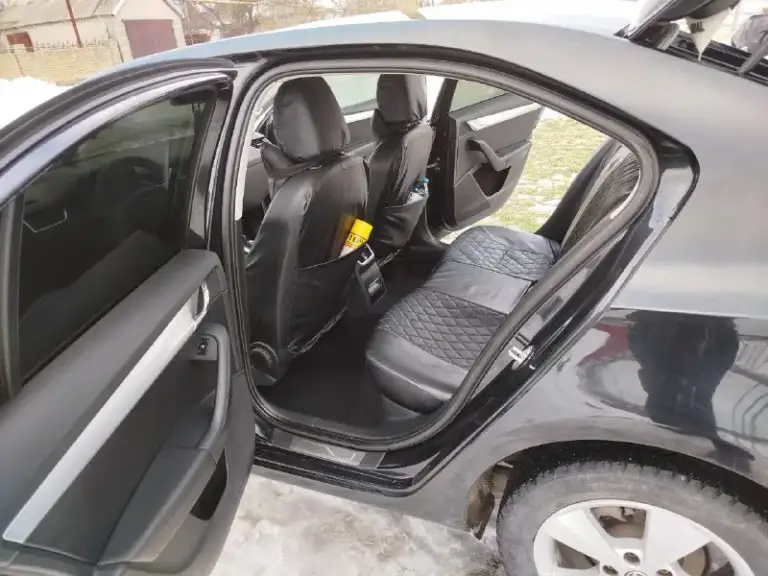 Skoda octavia a7 2013
Tsi 1.4 turbo, dsg
Автомобиль в хорошем состоянии, владею три года, второй владелец. Ни разу не подвела, надёжный аппарат 💪.
Новый грм, масло, фильтра, новые колодки, косточки, передние стойки, сайлентблоки задней балки, шаровые. Масло от замены до замены, всегда лил хорошее масло)денег не жалел ставил хорошие запчасти) чистый, ухоженный салон. Два комплекта резина, летний комплект на шикарных дисках, прошли сезон)
Цена 1м+торг
+79490385235
Мариуполь - фотография - 7