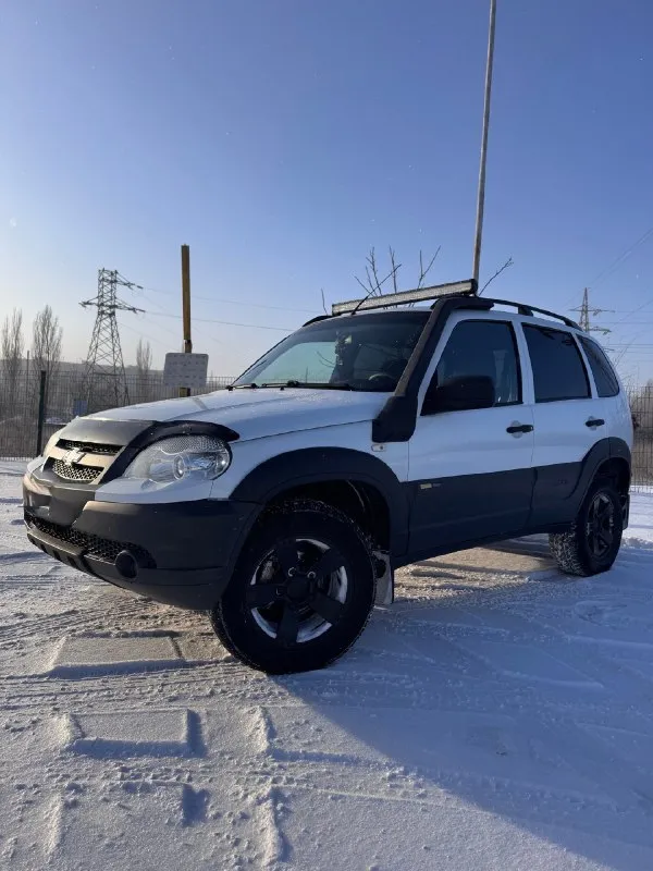 Продам chevrolet niva 2016 года
Заводской обвес off road
Отличный хозяйский автомобиль
Сел и поехал
Всё работает как надо
Без коррозии
Кузов после обработки
Цена договорная
+79592046994
+79094397775
Вопросы писать сюда 👤
📞 Звоните: +7(959)2046994 - фотография - 2