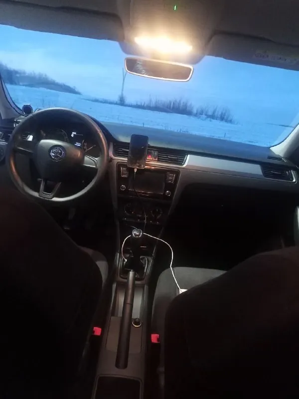 Продам skoda rapid 1.6, 90
Подогрев лобового, переднее стеклоподъёмники
205.000 Немотанный, не такси,
То пройдено
Цена 990.000
Плюс летняя резина на дисках (металл)
Донецк
Звоните +79790675602
+79494836080 - фотография - 6