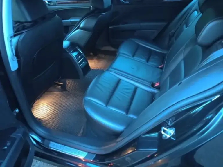 Skoda superb 2013
Автомат aisin
Птс оригинал
Производство чехия комплектация парктроники по кругу. Электро привод зеркал. Датчик света датчик дождя.
Электро привод сиденья с памятью. Комфортный семейный бизнес седан экономичный большой автомобиль с вместительным багажником. Музыка balero с экраном разьем sd карты aux bluetooth 8 динамиков сидиченджер на 6 дисков. Вложений не требует. По кузову и техника в идеальном состоянии. Цена 1050.000 +79493139389
📞 Звоните: +7(949)3139389 - фотография - 6