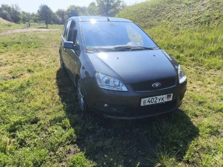 Продам ford focus c-max!!! 2007 г. В. 1,6 акпп 220 000 тыс. Пробег машина в самой максимальной комплектации "ghia" в отличном состоянии, шла на европейский рынок не путайте с российской сборкой, полность оцинкованный, ни одна деталь не крашена(толщик в помощь) - кожаный салон - круиз - адаптивный би ксенон - электро стеклоподъёмники (на всех четырёх) - кондёр - обогрев стёкол ( перед и зад ) - двухзонный климат - электропривод водительского, обогрев на передних - электропривод люка - зеркала с подогревом и электроприводом - автоматический ручник - без ключевой доступ машина на 180 регионе на мне. По авто много чего сделал имеются все отчётные документы, сейчас на авто стоит дорогая липучка " dunlop " любые проверки за ваш счёт, за авто не стыдно не капли 580 000₽ торг до упора всё вопросы в личку или по телефону +7 949 322 14 08
📞 Звоните: +7(949)3221408 - фотография - 2