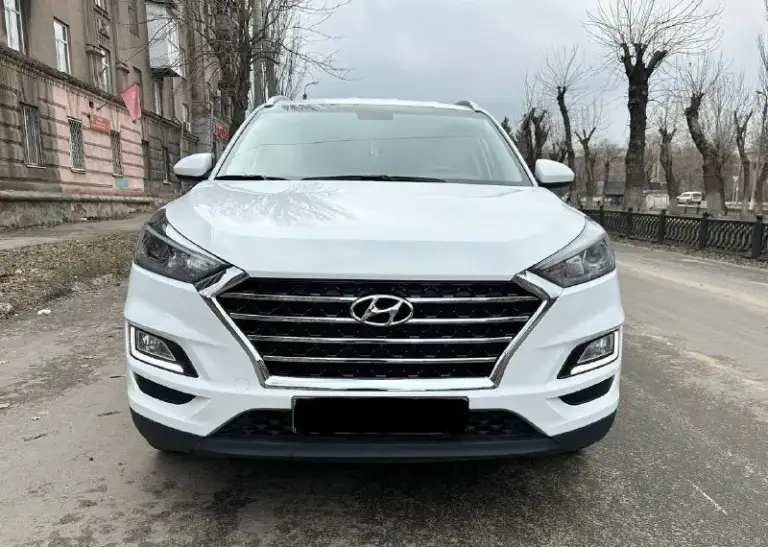 🚗Продам hyundai tucson🚗
Конец 2019г
- 2.0 Бензин
-Пробег 135 800км
-Полный привод 4х4
-Коробка автомат работает идеально!!
-Двигатель без посторонних звуков!
-Подогрев сидений перед зад
-Подогрев руля
-Климат контроль двухзонный
-Круиз контроль
-Адаптивный поворотный свет
-Сигнализация с автозапуском
-Стекла все родные
-Мульте медиа
-Мульте руль
-Камера заднего вида
-Авто без вложений‼️
-Птс оригинал
Переоформление без проблем
❗️Цена:1.999.000₽❗️
☎️Все вопросы по телефону:+79590354967
📞 Звоните: +7(959)0354967 - фотография - 2