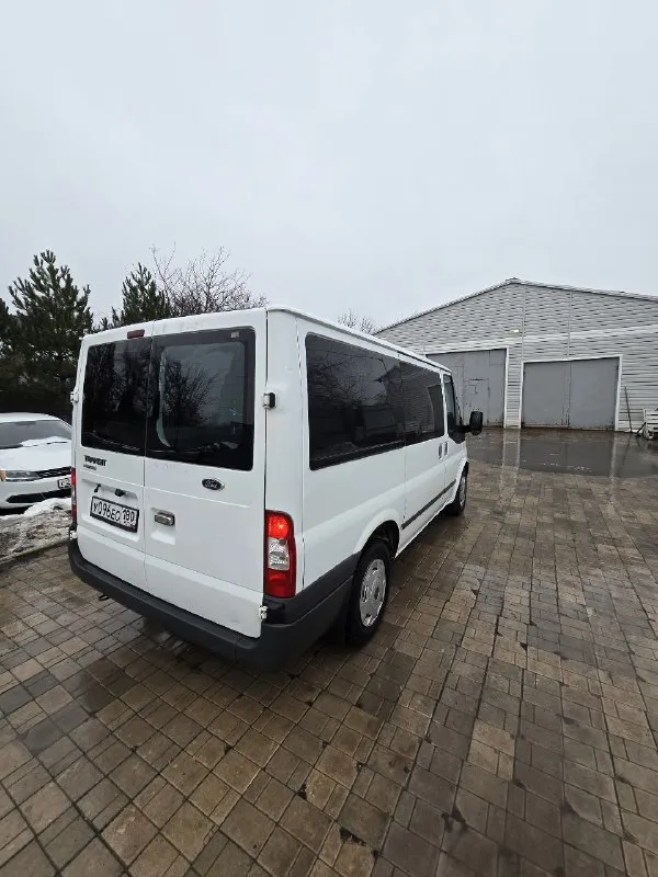 💶 Цена:1.400000р торг
📮 Город:комсомольское
🚘 Марка / модель: ford transit
📅 Год выпуска:2009
📊 Пробег:235000км
⛽ Двигатель (тип, объем, ): 2.2
🔧 Тип кпп:механика 5ст
📝 Описание:машина полностью в рабочем состоянии. Без масложора. Заводится в любой мороз без проблем. Летом установлен кондиционер на крыше. Автомобиль можно использовать как грузовой.2 комплекта колес на железных дисках. Категория в 8+1.установлен монитор, камера заднего вида. Цепь грм поменяна на 190т км, новая помпа, новый генератор. Переоформление без проблем. Один владелец в птс.
☎ Телефон:+79496140558(телеграм)
📞 Звоните: +7(949)6140558 - фотография - 7