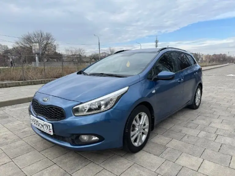 Продам kia ceed 2014 года
Объём- 1,6
Пробег- 214 800 км
Кузов- универсал
Кпп- автомат
4 Автоматических стеклоподъёмника
Подогрев передних сидений, руля
2-Х зонный климат контроль, круиз-контроль, подрулевые лепестки, электрорегулировка зеркал
Юридически чистая, без залогов и ограничений
Автомобиль находится в горловке
Цена- 960 000 рублей
Торг уместен
+79494372664 - фотография - 8