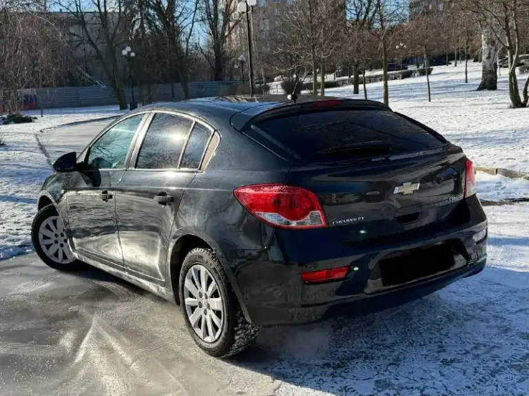 В продаже chevrolet cruze 2013 года
Идеальное состояние, не требует никаких вложений как по технике так и по кузову. 2 владельца. Пробег 180.000 км
Самый надёжный 1.6 бензин, работает отлично! Не троит и не дымит. Коробка автомат, переключает идеально, не пинается. Ходовая обслужена!
Возможен обмен и продажа в кредит!
Осмотр донецк
Цена 830.000 ₽, торг быстрому покупателю
☎️ +7 (949) 628-72-17
📞 Звоните: +7(949)6287217 - фотография - 6