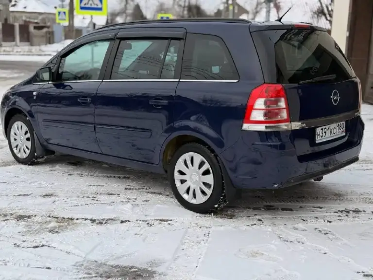 🛻Opel zafira b. Минивэн
💰Цена - 740.000 торг обмен
🌍 Город - мариуполь
📆 Год выпуска - 2010
🛞Пробег - 206.000
⛽️Топливо - дизель
⚙️Модификация- 1.9
📦Кпп - автомат-айсин
📞+79495000534

Opel zafira b рестайлинговый автомобиль обслужены вложений не требует по кузову нареканий нет как на фото мотор работает отлично не дымит от слова совсем не на холодную и не на горячую
Автомат ведёт себя отлично нету никаких пинков не рывков по ходовой части нареканий нету
Автомобиль прошел то докуме. .. 85.png')">✅
Датчик дождя датчик света ✅
4 Эл. Подъемника ✅
Подушки безопасности✅
Эл. Регулировка зеркал✅
Парктроник✅
Бортовой компьютер✅
Мультируль✅
Обогрев сидений✅
Электрообогрев боковых зеркал✅
Хорошие аудиосистема✅
3️⃣Режима коробки обычный зимний sport ✅ - фотография - 6