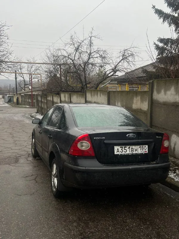 Ford focus 2, 2005, двигатель 2.0, механика, пробег 391000км

Масло всегда менял через каждые 7000-8000 км, заливал comma xtech, на пробеге 382000 км поменял сцепление, также недавно была замена рулевых тяг и наконечников
Больше деталей в лс
Расскажу все подробно
В силу возраста есть кузовные моменты
Хочу за него 350 т. Рублей, но к торгу готов
Находится в донецке в кировском районе, по запросу могу привезти в другое место
Телефон для связи:
+79493482104 - Также телеграм на этом номере - фотография - 2