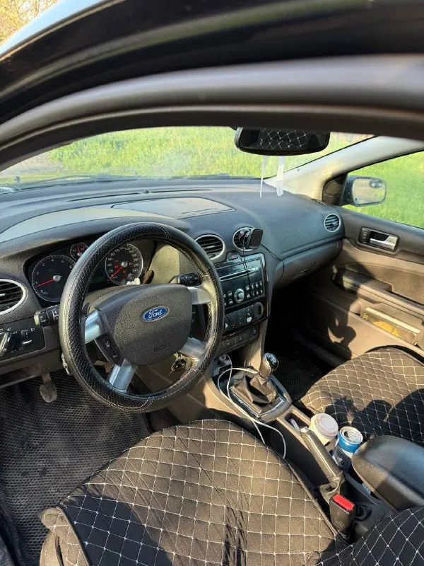 Ford focus 2, 2005, двигатель 2.0, механика, пробег 391000км

Масло всегда менял через каждые 7000-8000 км, заливал comma xtech, на пробеге 382000 км поменял сцепление, также недавно была замена рулевых тяг и наконечников
Больше деталей в лс
Расскажу все подробно
В силу возраста есть кузовные моменты
Хочу за него 350 т. Рублей, но к торгу готов
Находится в донецке в кировском районе, по запросу могу привезти в другое место
Телефон для связи:
+79493482104 - Также телеграм на этом номере - фотография - 4