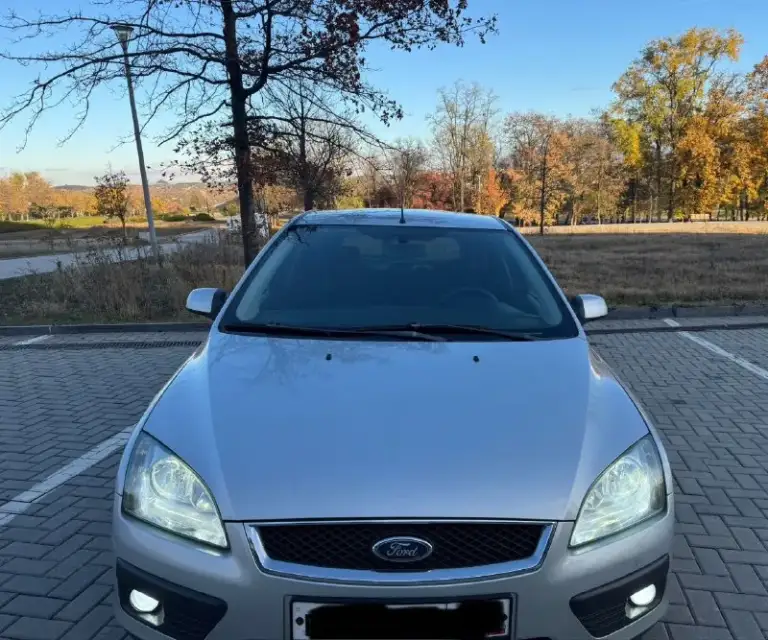 Продаю ford focus 2 ( форд фокус) 2006г 1.6 115л. С
Владею машиной больше полутора лет, за это время было сделано многое:
Новый гидроусилитель руля
Новая система шлангов гидроусилителя
Новая рулевая рейка
(Менял это все для устранения гула гура, но небольшой все равно остался)
Новый клапан вентиляции картерных газов
Новые бронепровода
Заменена жабка заднего хода
Новая катушка зажигания
Ремень грм был заменен около тысячи км назад
Произведена чистка форсунок, дроссельной заслонки
Новые подушки двигателя (гидроопора и задняя)
Заменены сальники штока выбора передач, левого привода, коленвала
Новый шкив коленвала
Заменено масло в коробке около 10 тыс назад, также масло гидроусилителя
По ходовке спереди - новые шруса, наконечники, шаровые, опоры и опорные подшипники, стойки стабилизатора.
645К торг уместен.
+79493523502 Г. Донецк - фотография - 3