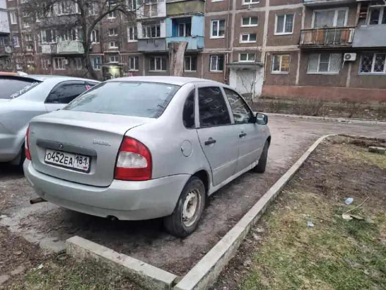 Продам ваз калина
2010 Год
213000Т пробега
1,6 8Кл бензин
2Эл стеклоподьемника
Эур
Подогрев заднего стекла
, Коробка без нареканий.
Печка работает
Цена 280000р торг реальному покупателю.
Подробности по телефону
+79495620084
📲 Tg: @romant721vt
📞 Звоните: +7(949)5620084 - фотография - 3