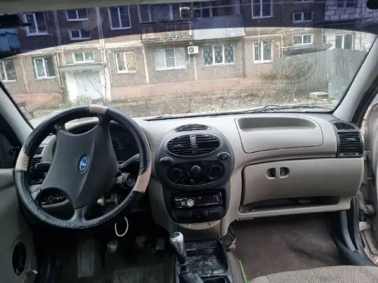 Продам ваз калина
2010 Год
213000Т пробега
1,6 8Кл бензин
2Эл стеклоподьемника
Эур
Подогрев заднего стекла
, Коробка без нареканий.
Печка работает
Цена 280000р торг реальному покупателю.
Подробности по телефону
+79495620084
📲 Tg: @romant721vt
📞 Звоните: +7(949)5620084 - фотография - 5