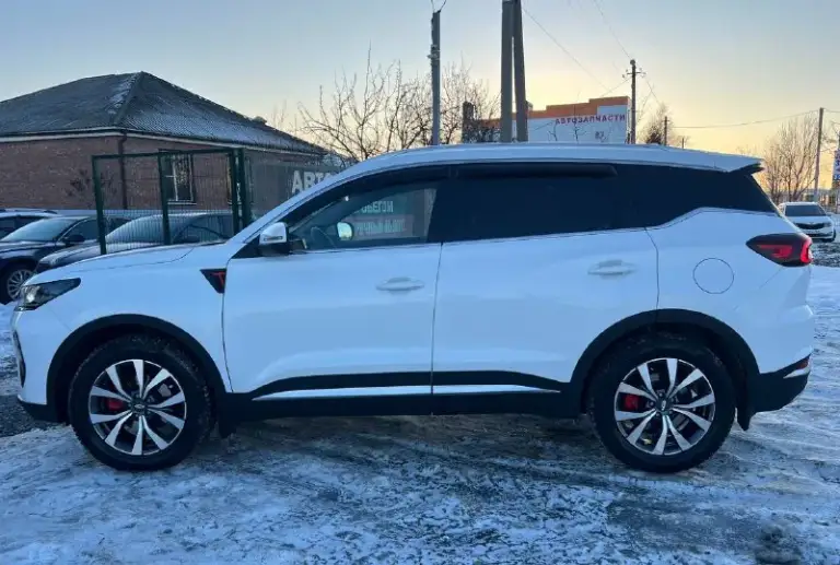Chery tiggo 7 pro max
Год выпуска : 2024
Двигатель: 1.6 л 149 л. С.
Коробка передач: робот
Привод: передний
Пробег 76 000 км

📌Один владелец
✅✅✅✅✅
📌Оригинальный пробег
📌Состояние нового. .. ('//telegram. Org/img/emoji/40/f09f938c. Png')">📌автомобиль на гарантии

Стоимость 1 799 000₽ ✅

Покупка возможна за наличный расчет или в кредит даже без первоначального взноса

Готовы доставить в лнр/днр/
Область

☎️📞 +79623868777
📱: @Den_balan
☎️📞 +79127856024
📱:@Mrnicezkm - фотография - 10