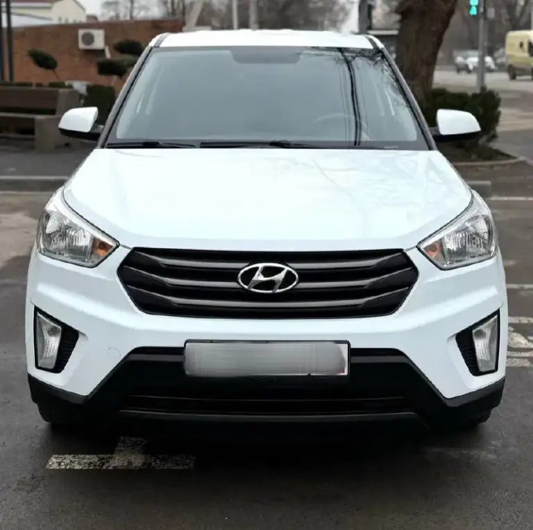 Продам hyundai creta, 2016г(декабрь), автомат, 160т. Км. Двигатель 1.6. Бензин. Без дтп. Все стекла родные включая лобовое.
Авто обслуживался только на специалезированном сервисе. Вложений не требует никаких.
Надёжный двигатель работает отлично. Не дымит, масло не ест совсем. Динамика хорошая, расход по трассе 6л, по городу 8,5л.
Коробка автомат работает без пинков, переключает плавно.
Ходовая обслужена. Зимняя резина. Вложений абсолютно не каких не требует!!!
Салон чистый, ухоженный, без царапин.
Комплектация: помощь спуска/подъема с горы, подогрев сидений, подогрев зеркал зоны дворников, мультируль, сенсорная мультимедия, камера заднего вида, парктроники и т. Д.
Цена 1.480р.   +79493942013
📲 Tg: сергей
📞 Звоните: +7(949)3942013 - фотография - 1