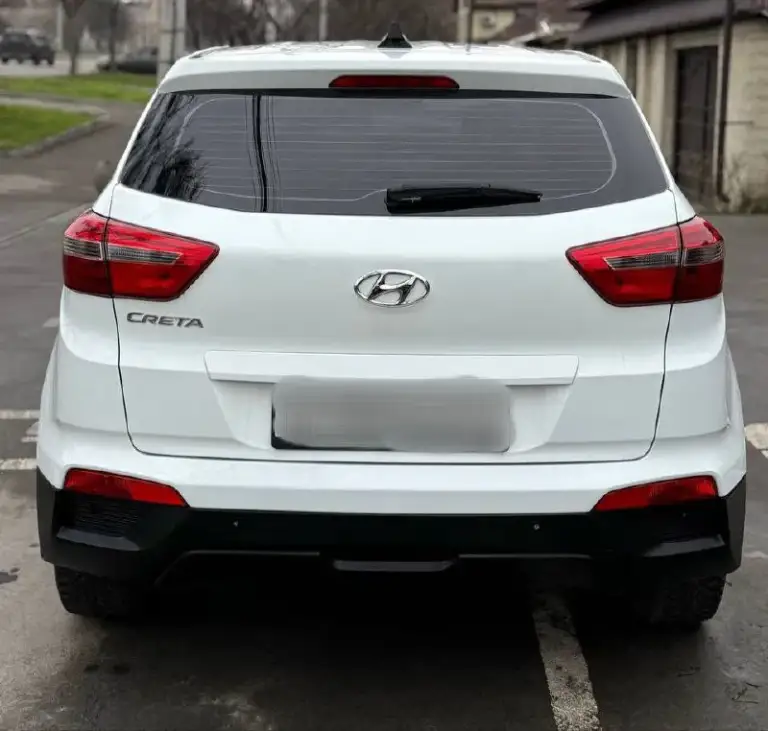 Продам hyundai creta, 2016г(декабрь), автомат, 160т. Км. Двигатель 1.6. Бензин. Без дтп. Все стекла родные включая лобовое.
Авто обслуживался только на специалезированном сервисе. Вложений не требует никаких.
Надёжный двигатель работает отлично. Не дымит, масло не ест совсем. Динамика хорошая, расход по трассе 6л, по городу 8,5л.
Коробка автомат работает без пинков, переключает плавно.
Ходовая обслужена. Зимняя резина. Вложений абсолютно не каких не требует!!!
Салон чистый, ухоженный, без царапин.
Комплектация: помощь спуска/подъема с горы, подогрев сидений, подогрев зеркал зоны дворников, мультируль, сенсорная мультимедия, камера заднего вида, парктроники и т. Д.
Цена 1.480р.   +79493942013
📲 Tg: сергей
📞 Звоните: +7(949)3942013 - фотография - 2