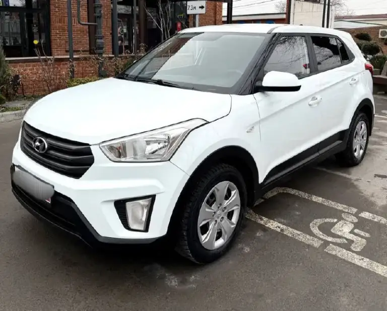 Продам hyundai creta, 2016г(декабрь), автомат, 160т. Км. Двигатель 1.6. Бензин. Без дтп. Все стекла родные включая лобовое.
Авто обслуживался только на специалезированном сервисе. Вложений не требует никаких.
Надёжный двигатель работает отлично. Не дымит, масло не ест совсем. Динамика хорошая, расход по трассе 6л, по городу 8,5л.
Коробка автомат работает без пинков, переключает плавно.
Ходовая обслужена. Зимняя резина. Вложений абсолютно не каких не требует!!!
Салон чистый, ухоженный, без царапин.
Комплектация: помощь спуска/подъема с горы, подогрев сидений, подогрев зеркал зоны дворников, мультируль, сенсорная мультимедия, камера заднего вида, парктроники и т. Д.
Цена 1.480р.   +79493942013
📲 Tg: сергей
📞 Звоните: +7(949)3942013 - фотография - 3