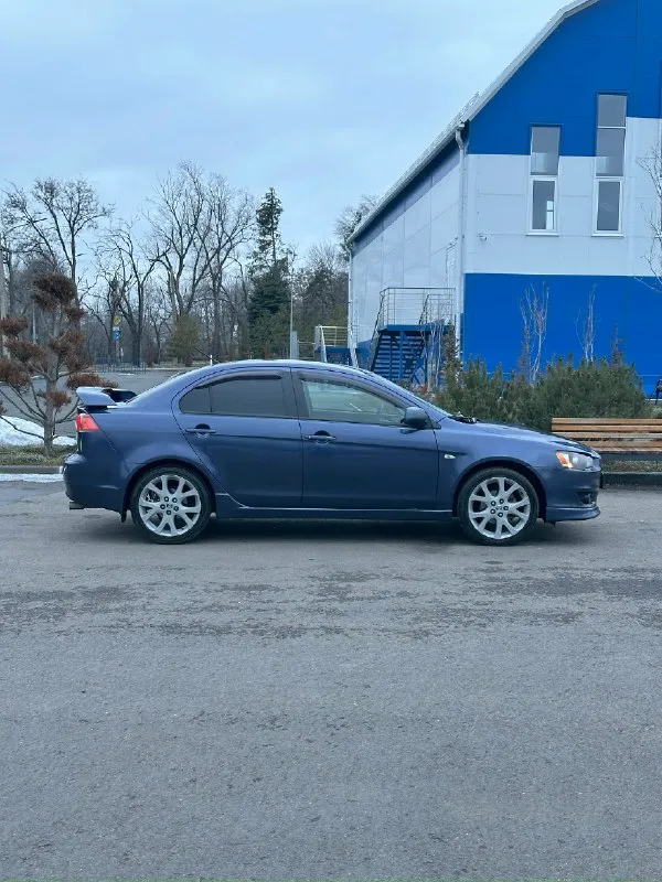 Продам: mitsubishi lancer x топливо: бензин / газ год выпуска: 2007 (японская сборка) тип кпп: автомат (не вариатор - как у 1.8л - 2.0л❗) ✅ пробег : 250.000 км - автомобиль в хорошем состоянии, надежный, экономичный, недорогой в обслуживании. Гаражное хранение. Масло, фильтра, свечи, антифриз, диски, колодки - заменены. ✅ кузов: варить и красить - не нужно. - двигатель 1.5л : цепной, работает отлично, масло не расходует❗ ✅ комплектация: - кондиционер (работает) - подогрев сидений. - сигнализация (star-line с автозапуском) - дорогая музыка. - мультимедиа: навигация, камера зад. Вида, bluetooth, usb. - 2 комплекта ключей - 2 комплекта колес ✅ документы: - я собственник, продажа только с переоформлением в мрео❗ 📍осмотр в г. Донецк, калининский р-н. Цена: 749.999 руб - обмен не интересует, торг возможен у автомобиля. Звоните: +7 (949) 086-28-34
📞 Звоните: +7(949)0862834 - фотография - 2