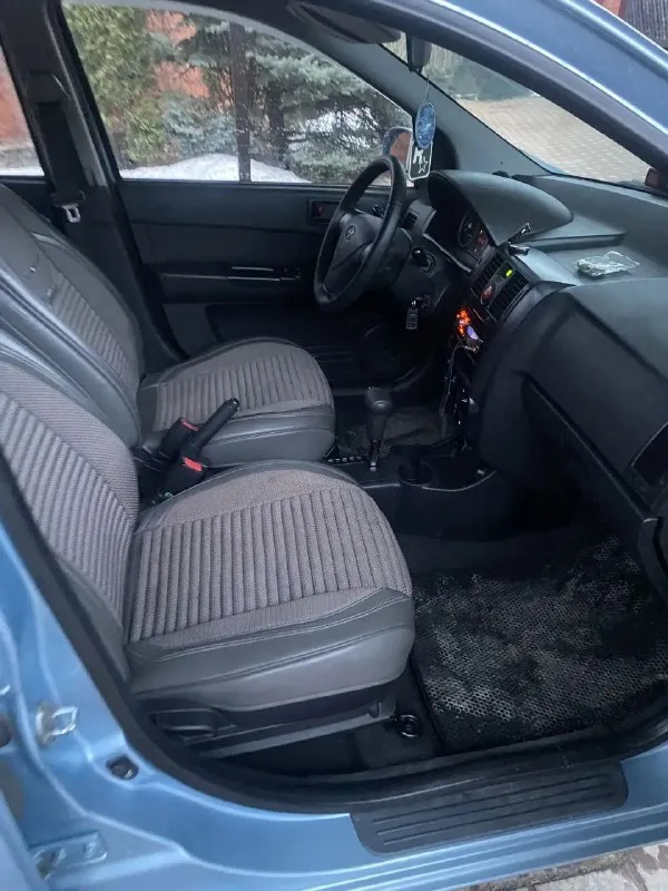 Автомобиль hyundai гетц 2007 г. В. 1.4.ат. Обслужен. Зимняя резина. Летняя на легкосплавных дисках. Автомобиль прошел полное то. Кто хочет хороший гетц без вложений. Совсем звоните. Есть авс. Гур. Электростеклоподьемники. Электрорегулировка зеркал. Подогрев зеркал и заднего стекла. Подогрев сидений. Серворуль. Бортовой компьютер. Кондиционер. Двигатель и коробка в превосходном состоянии. Макеевка. Тел 79493039475.79180313617.цена 580000т. Руб. Кто хочет обслуженную машину звоните. Диагностическая карта в подарок
📲 Tg: алексей
📞 Звоните: +7(949)3039475 - фотография - 8