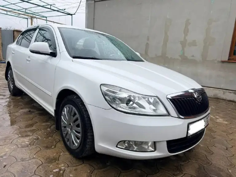 Продам skoda octavia а5 2011 год, рейстайлинг.
Автомобиль в хорошем состоянии.
- Мотор 1.6 mpi
- Пробег 300 т. Км
- Коробка механика (работает идеально)
- Двигатель без посторонних звуков
- Гбо (новая, вписанное в техпаспорт)
- Кондиционер
- Мультимедия android
- Задний патронник (новый)
- Автомобиль обслужен по регламенту
- Авто без вложений ❗️
- По птс один хозяин, документы чистые, без запретов, без штрафов, переоформление без проблем, можно сразу в мрэо
- В комплекте летняя резина + штатная магнитола
Цена: 750 000
Торг у капота
Осмотр мариуполь
Все вопросы по телефону:
+79497169681 - Александр - фотография - 1