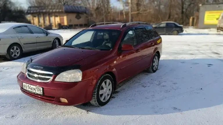 Chevrolet lacetti 1.6 mt, 2007, 216 000 км машина на полном ходу обслужена, масла свечи фильтра заменил есть чеки, два ключа книга + два комплекта калёс на дисках отдам хорошим людям, камера заднего вида сигнализация кондиционер все работает. Цена 510 тысяч рублей +79495861645, +7949 3313074 город донецк. - фотография - 2