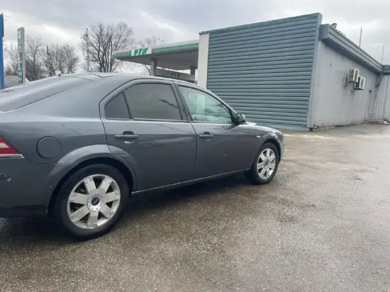 Продам надежный автомобиль проверенный временем ford mondeo 2003 года выпуска.
2.0 Бензин самый надежный мотор, коробка автомат работает без пинков и рывков !!!
Автомобиль в хорошем состоянии как по технике и по косметике !
По кузову все целое !
Комплектация: гур, климат контроль, 4 стеклоподъемника, подогрев сидений, электропривод сидений, обогрев переднего и заднего стекла, электрозеркала, установлена хорошая android магнитола.
Авто с полным переоформлением в мрэо.
Цена 440 тыс. Руб. Хороший торг у капота автомобиля !!!
Номер телефона +79497037448
+79497037448
Осмотр г. Макеевка.
📞 Звоните: +7(949)7037448 - фотография - 5