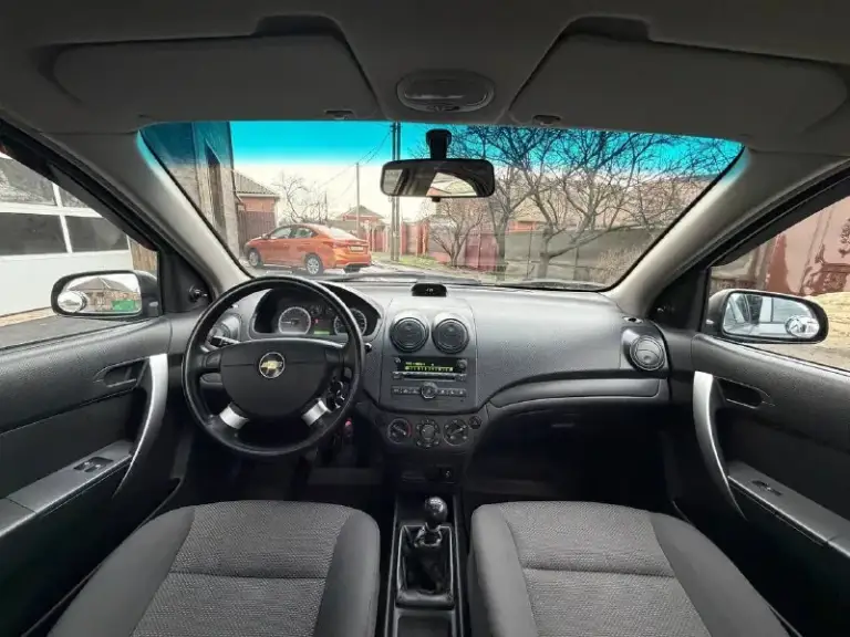 Продам chevrolet aveo
2008 Года
В отличном состоянии, корейская сборка.
Родной пробег 104 тысяч.
В дтп не участвовал, птс оригинал, корозии нет от слова совсем, двигатель просто шепчет.
Стекла все заводские включая лобовое, кузов полностью в родном окрасе, два комплекта ключей.
Цена:610тыс торг!

+79493835274 - фотография - 6