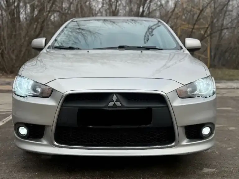Mitsubishi lancer x 2012 год
Мотор 1.6 коробка автомат.
Родной пробег 135 тыс км.
Автомобиль в хорошем состоянии.
Мотор работает отлично. Акпп также в штатном режиме.
Все стекла родные.
Комплектация: 4 эсп, кондиционер, мультируль, установлена магнитола с камерой заднего вида, сигнализация, подогревы передних сидений.
Из последнего меняли: амортизаторы( перед, зад), термостат, масло в акпп.
Документы в порядке. Полное переоформление.
Цена: 950 тыс
+79495064409 - фотография - 2