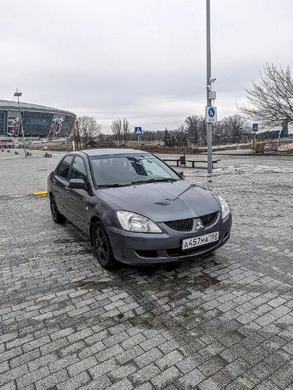 Mitsubishi lancer ix, 2005г. , 1,6л.
Цена: 345000р. Торг
✅Я собственник (оформлена на меня)
✅Японская сборка, двигатель простейших и надёжный 4g18, 1,6л. Бензин (218т. Км. ), коробка механика.
✅Комплектация: 4эсп, гур, электрорегулировка+подогрев зеркал, подогрев передних сидений, кондиционер, airbag водитель+ пассажир и т. Д.
✅Состояние: двигатель обслужен (не дымит, не троит, обороты не плавают), ходовка перебирались год назад (стойки пер, сайлентблоки, наконечники) в хорошем состоянии, коробка- без проблем. По кузову: арки, крылья, стаканы, пороги, лонжероны, дно - всё на месте, ничего не варилось. Выглядит очень неплохо.
❗По запросу отправляю видео обзор❗
Зимняя резина nokian 2025г. , также есть летняя резина (по договоренности).
Все интересующие вопросы при встрече или по телефону
+79496415133 Донецк, калининский район - фотография - 2