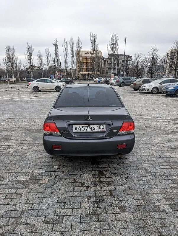 Mitsubishi lancer ix, 2005г. , 1,6л.
Цена: 345000р. Торг
✅Я собственник (оформлена на меня)
✅Японская сборка, двигатель простейших и надёжный 4g18, 1,6л. Бензин (218т. Км. ), коробка механика.
✅Комплектация: 4эсп, гур, электрорегулировка+подогрев зеркал, подогрев передних сидений, кондиционер, airbag водитель+ пассажир и т. Д.
✅Состояние: двигатель обслужен (не дымит, не троит, обороты не плавают), ходовка перебирались год назад (стойки пер, сайлентблоки, наконечники) в хорошем состоянии, коробка- без проблем. По кузову: арки, крылья, стаканы, пороги, лонжероны, дно - всё на месте, ничего не варилось. Выглядит очень неплохо.
❗По запросу отправляю видео обзор❗
Зимняя резина nokian 2025г. , также есть летняя резина (по договоренности).
Все интересующие вопросы при встрече или по телефону
+79496415133 Донецк, калининский район - фотография - 3