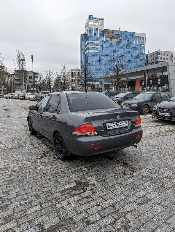 Mitsubishi lancer ix, 2005г. , 1,6л.
Цена: 345000р. Торг
✅Я собственник (оформлена на меня)
✅Японская сборка, двигатель простейших и надёжный 4g18, 1,6л. Бензин (218т. Км. ), коробка механика.
✅Комплектация: 4эсп, гур, электрорегулировка+подогрев зеркал, подогрев передних сидений, кондиционер, airbag водитель+ пассажир и т. Д.
✅Состояние: двигатель обслужен (не дымит, не троит, обороты не плавают), ходовка перебирались год назад (стойки пер, сайлентблоки, наконечники) в хорошем состоянии, коробка- без проблем. По кузову: арки, крылья, стаканы, пороги, лонжероны, дно - всё на месте, ничего не варилось. Выглядит очень неплохо.
❗По запросу отправляю видео обзор❗
Зимняя резина nokian 2025г. , также есть летняя резина (по договоренности).
Все интересующие вопросы при встрече или по телефону
+79496415133 Донецк, калининский район - фотография - 6