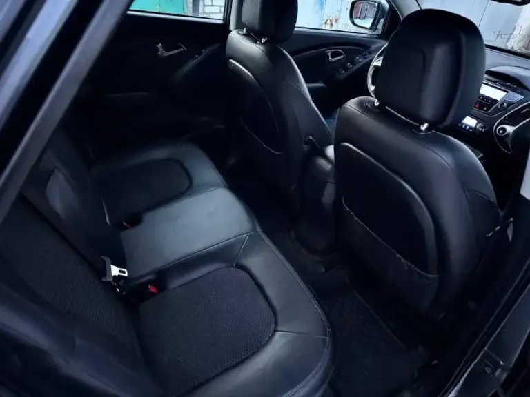 Продам
Hyundai ix35
2012Года
1 Владелец по птс!!
Мотор 2.0
Пробег 176
Акпп в идеальном
Состоянии
4Wd масло заменено
Полная кожа
4 Стекло подъемника
4Х зонный климат контроль
Подогрев лобового
И заднего стекла стекла
Все стекла в круг родные !!!!!
Хорошая музыка
Опрятный салон
Осмотр
Г. Донецк
Оформление в мрэо
  Техосмотр пройден
+7 (949) 536-31-76 - фотография - 5