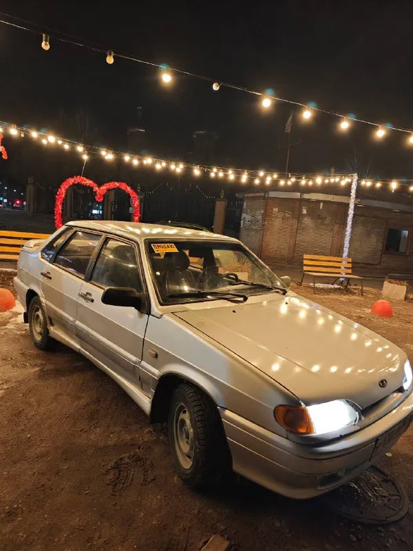 🚘Продам ваз 2115
Дно, пороги поварены, стаканы полностью целые, по внешке косяки видно на фото, на езду не влияет!
Двигатель 1.6 8 кл, работает прекрасно, недавно делали кап. Ремонт, не троит не дымит, едет бодро.
Кпп без нареканий, переключает мягко, не хрустит не выбивает, сцепление недавно меняли.
Ходовая часть отличная, ничего не стучит, шрусы не хрустят, дорогу держит уверенно
Салон чистый, ухоженный. Все работает как положено. Печка жарит, фары повороты горят, ручник работает. Стоит простая музыка.
Резина новая зимняя шипованная
Машина на хорошем ходу каждый день. Использовалась как рабочая. Обслуживалась вовремя.
На данный момент срочных вложений не требует, обслужена: масла фильтра, грм, антифриз, поменяны. Машина в ходу очень хорошая.
Документы в полном порядке. На учёте стоит. Переоформление без проблем
Г. Енакиево
+79490496337
📲 Tg: 🩶
📞 Звоните: +7(949)0496337 - фотография - 2